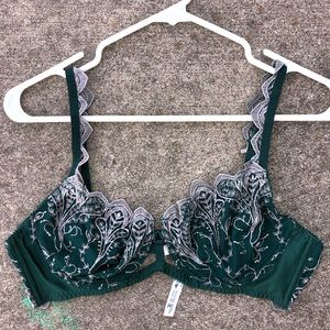 Urban Outfitters Bra